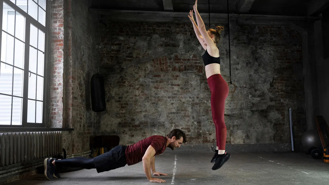 Il burpees è l'esercizio che fa bruciare più calorie e che nessuno fa